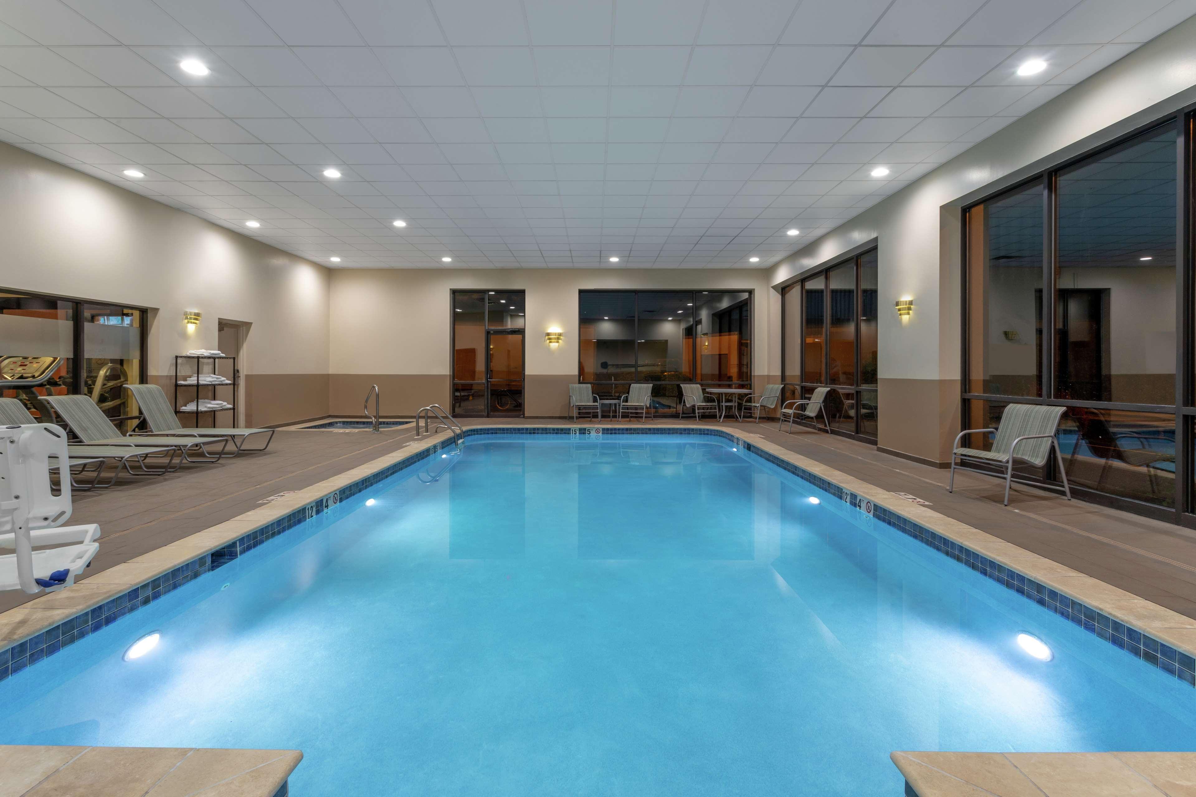 Hampton Inn Μπέντφορντ Εξωτερικό φωτογραφία