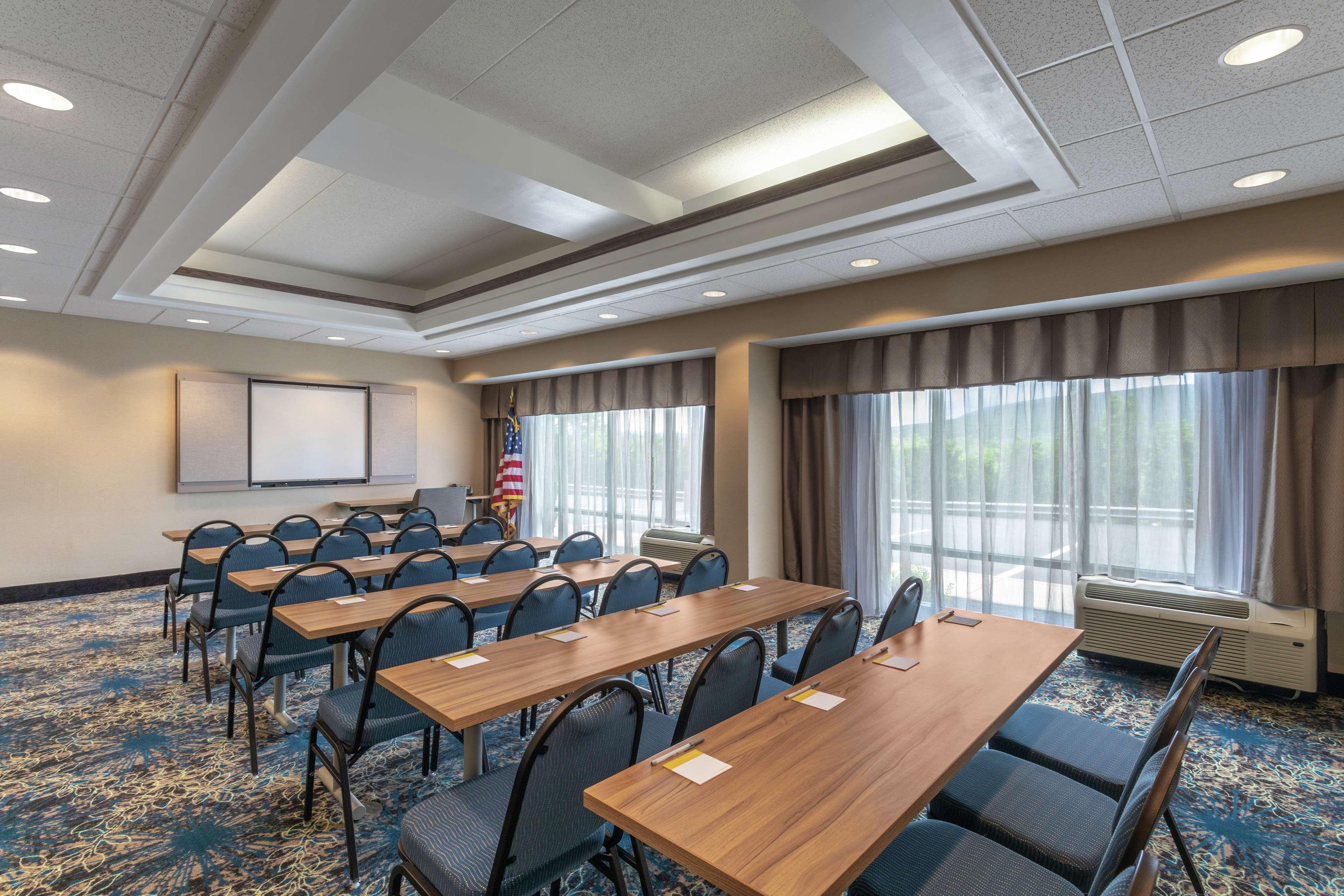 Hampton Inn Μπέντφορντ Εξωτερικό φωτογραφία